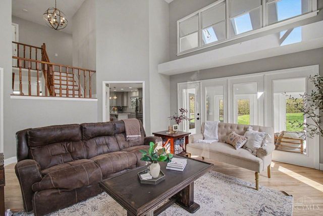 8272 Eagle Ridge Drive, West Chester, OH 45069