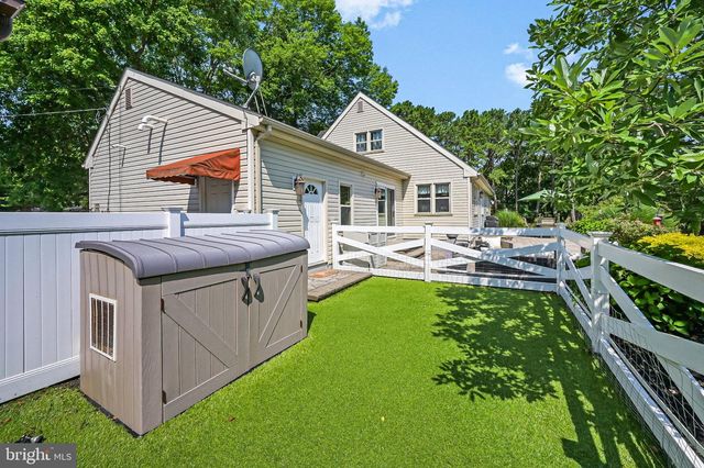 1820 PERTH AMBOY AVE, Manchester Township, NJ 08759