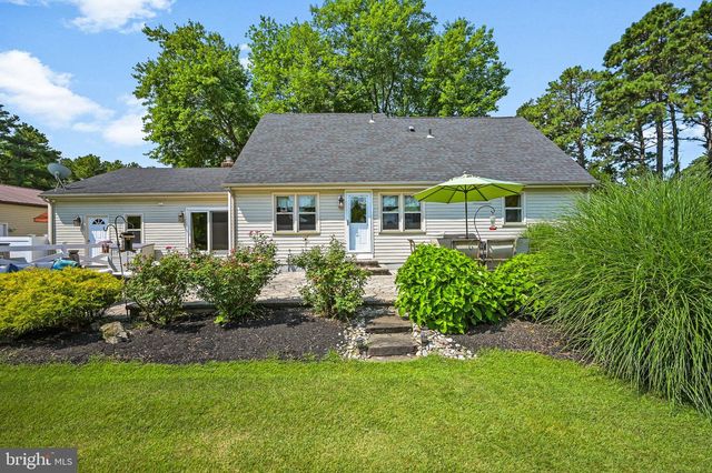 1820 PERTH AMBOY AVE, Manchester Township, NJ 08759