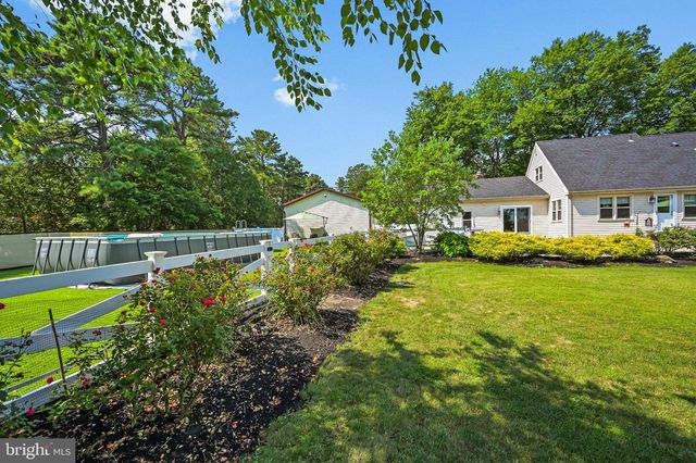 1820 PERTH AMBOY AVE, Manchester Township, NJ 08759