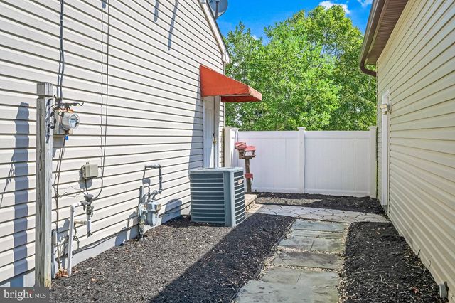 1820 PERTH AMBOY AVE, Manchester Township, NJ 08759