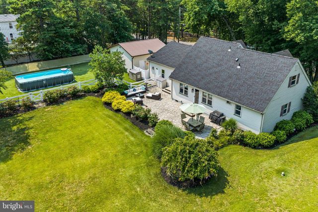 1820 PERTH AMBOY AVE, Manchester Township, NJ 08759