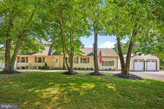 1820 PERTH AMBOY AVE, Manchester Township, NJ 08759