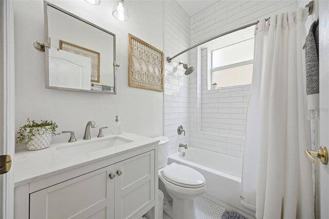 27309 FORDHAM DRIVE, Wesley Chapel, FL 33544