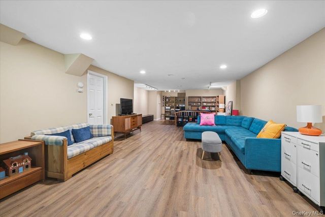 4205 Finch Court, Peekskill, NY 10566