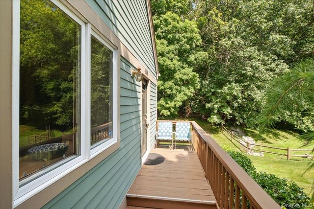 4205 Finch Court, Peekskill, NY 10566