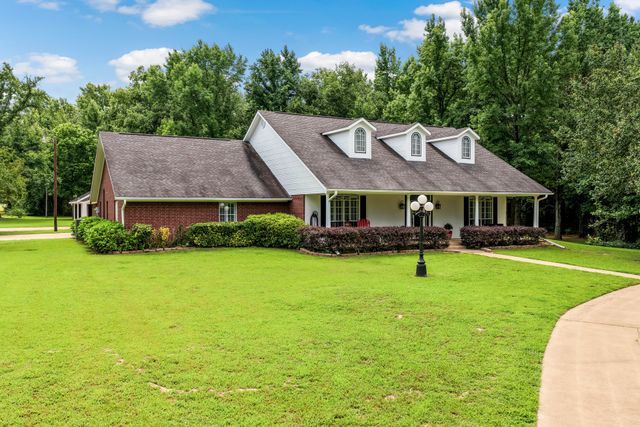 15 County Road 3244, Mt Pleasant, TX 75455