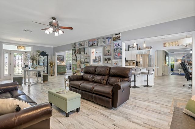 15 County Road 3244, Mt Pleasant, TX 75455