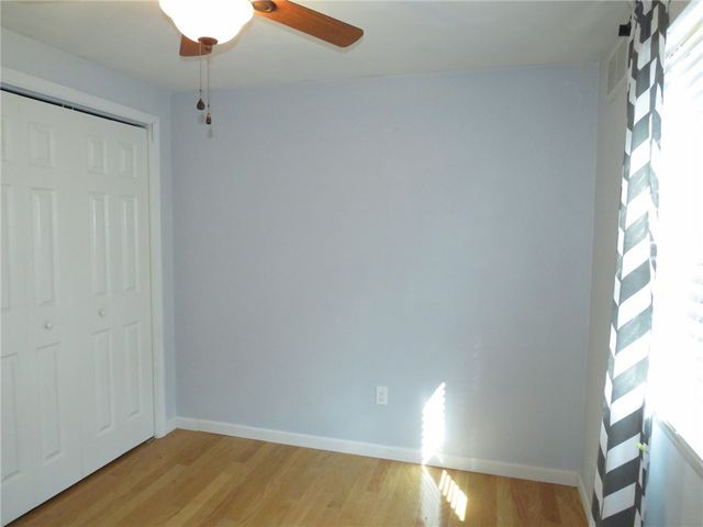 65 Fernwood St, South Strabane, PA 15301