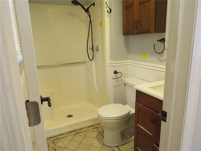 65 Fernwood St, South Strabane, PA 15301