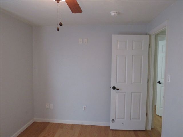 65 Fernwood St, South Strabane, PA 15301