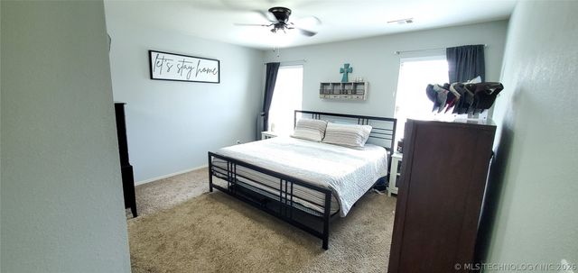 5310 Redbud Drive, Sand Springs, OK 74063