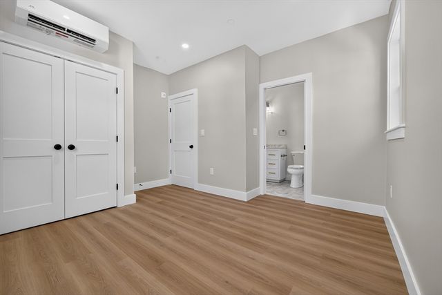 533 Washington Street 4, Boston, MA 02124