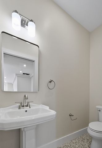 533 Washington Street 4, Boston, MA 02124
