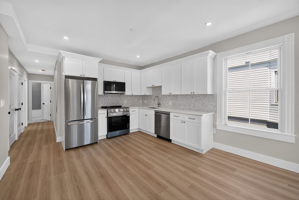 533 Washington Street 4, Boston, MA 02124