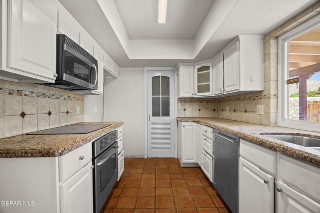 71 NORTHWIND Drive, El Paso, TX 79912