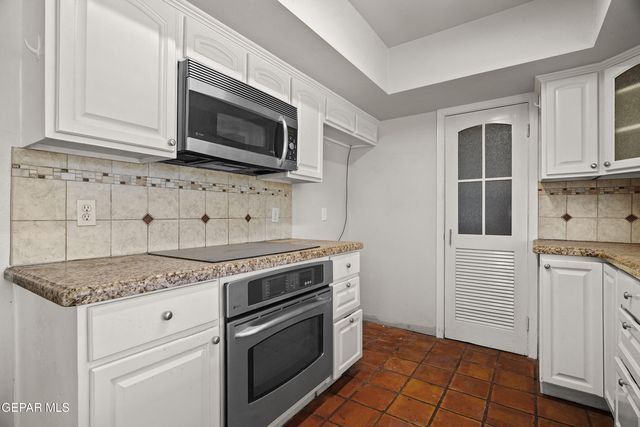 71 NORTHWIND Drive, El Paso, TX 79912