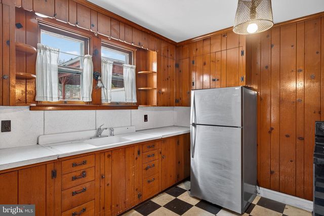 343 N 3RD ST, Columbia, PA 17512