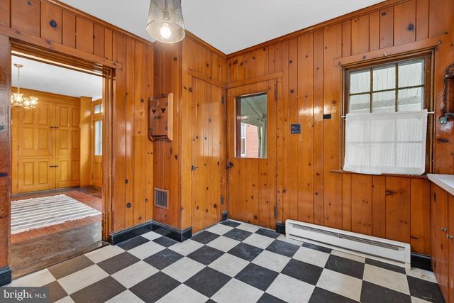 343 N 3RD ST, Columbia, PA 17512