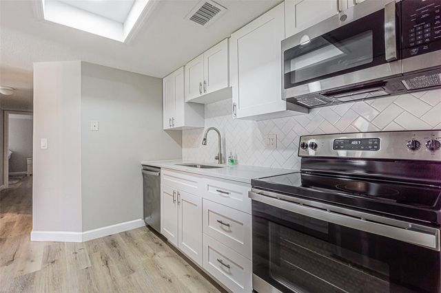 133 SABAL COURT F, Oldsmar, FL 34677