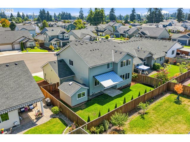 1947 N KNOTT Ct, Canby, OR 97013