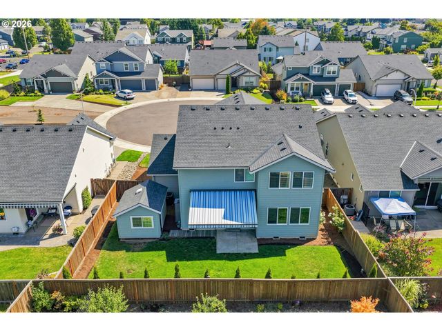 1947 N KNOTT Ct, Canby, OR 97013
