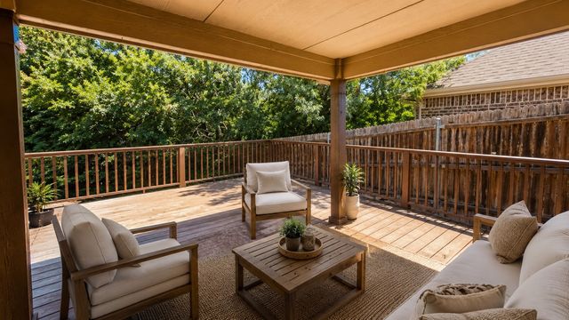 5667 Mountain Hollow Drive, Dallas, TX 75249