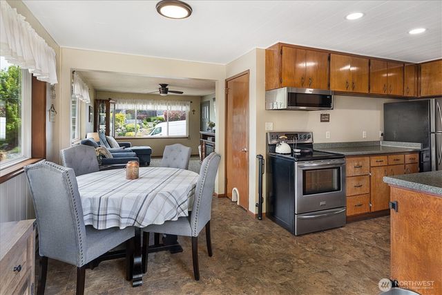 4322 S 10th Street, Tacoma, WA 98405