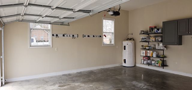 215 Woodson Dr, Tullahoma, TN 37388