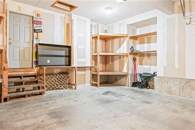 641 S Kisner Drive, Independence, MO 64056