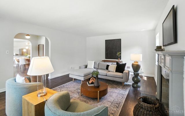 1224 Westminster Drive, Cincinnati, OH 45229