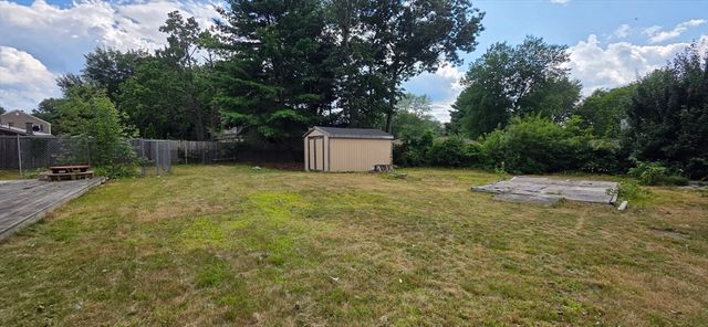 126 Lynn Rd, Brockton, MA 02302
