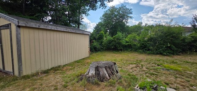 126 Lynn Rd, Brockton, MA 02302