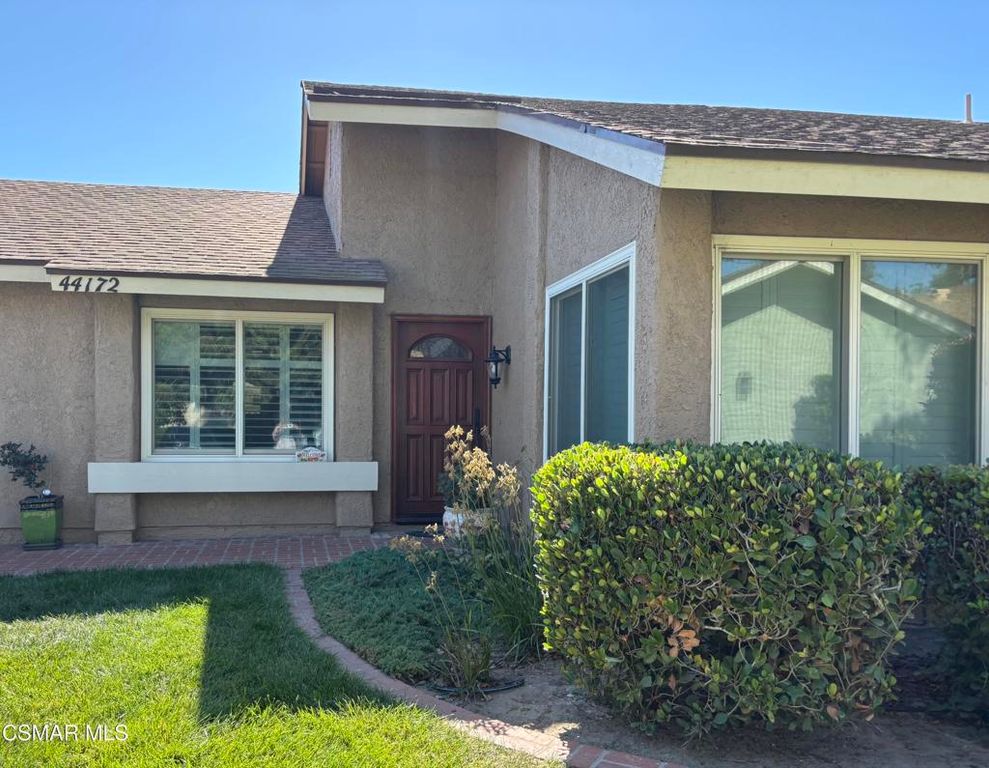 44172 Village 44, Camarillo, CA 93012
