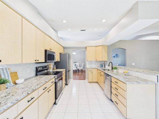 35601 WICKINGHAM COURT, Zephyrhills, FL 33541
