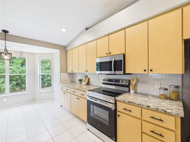 35601 WICKINGHAM COURT, Zephyrhills, FL 33541