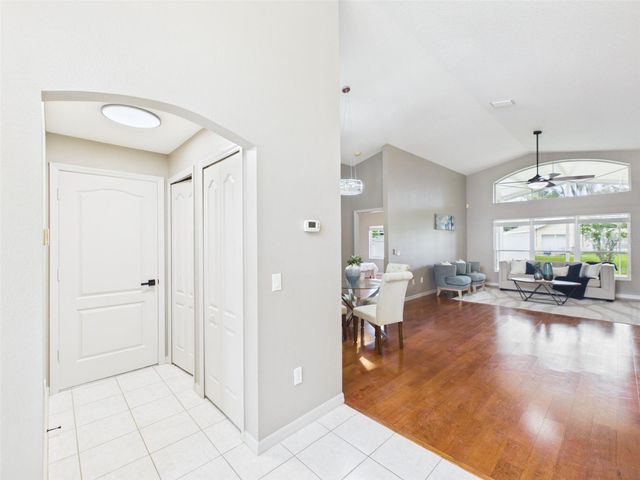 35601 WICKINGHAM COURT, Zephyrhills, FL 33541