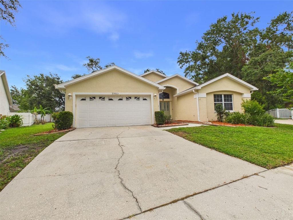 35601 WICKINGHAM COURT, Zephyrhills, FL 33541