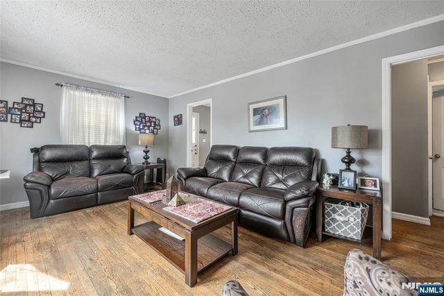 179 Prospect Street, Hasbrouck Heights, NJ 07604