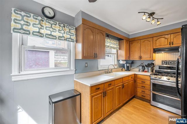 179 Prospect Street, Hasbrouck Heights, NJ 07604