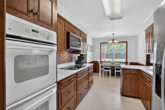 1554 Westbury Drive, Shreveport, LA 71105