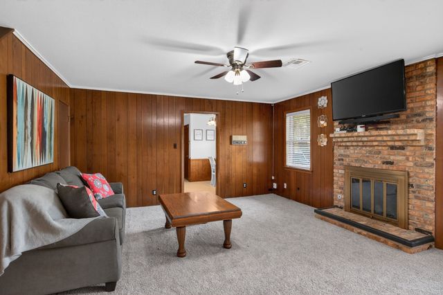1554 Westbury Drive, Shreveport, LA 71105