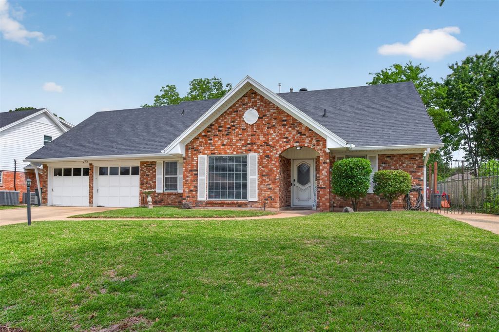 1554 Westbury Drive, Shreveport, LA 71105