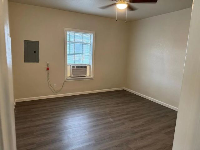 509 W Coffin Street, Denison, TX 75020