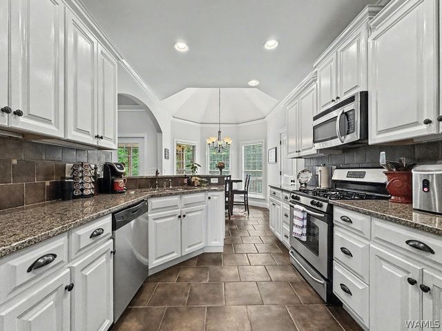 9448 Ambrose Lane, Kimberly, AL 35091