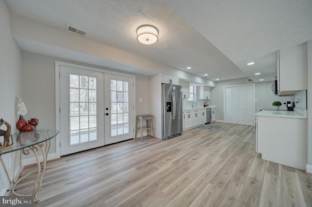 8250 DOEWOOD RD, Lusby, MD 20657