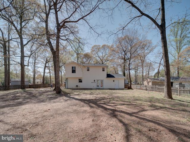 8250 DOEWOOD RD, Lusby, MD 20657