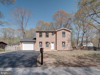 8250 DOEWOOD RD, Lusby, MD 20657