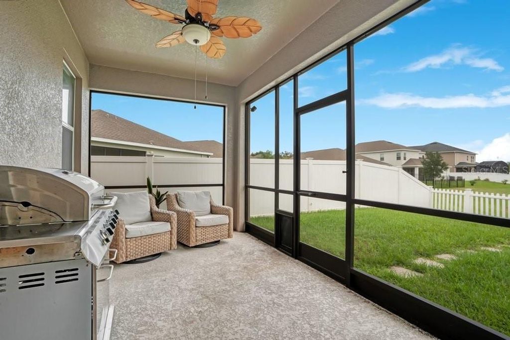 Image 24 of property listing at 14192 GOLD BRIDGE DRIVE, Orlando, FL 32824