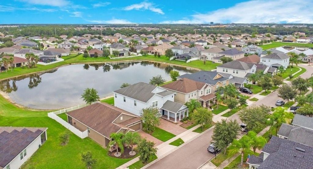 Image 31 of property listing at 14192 GOLD BRIDGE DRIVE, Orlando, FL 32824